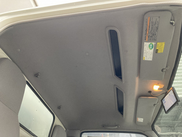 トヨタ ダイナ 小型 バン BDG-XZU338(103865) 19枚目