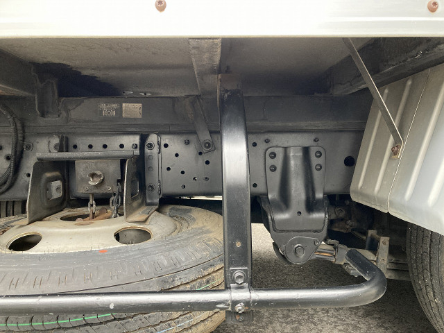 トヨタ ダイナ 小型 バン BDG-XZU338(103865) 31枚目