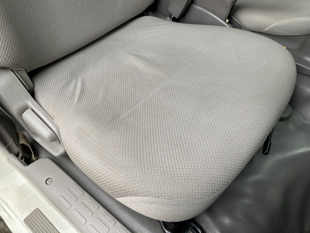 トヨタ ダイナ 小型 バン BDG-XZU338(103865) 36枚目