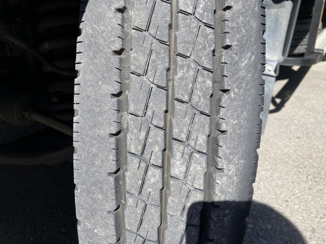 トヨタ トヨエース 小型 バン 2RG-XZU605(103867) 13枚目