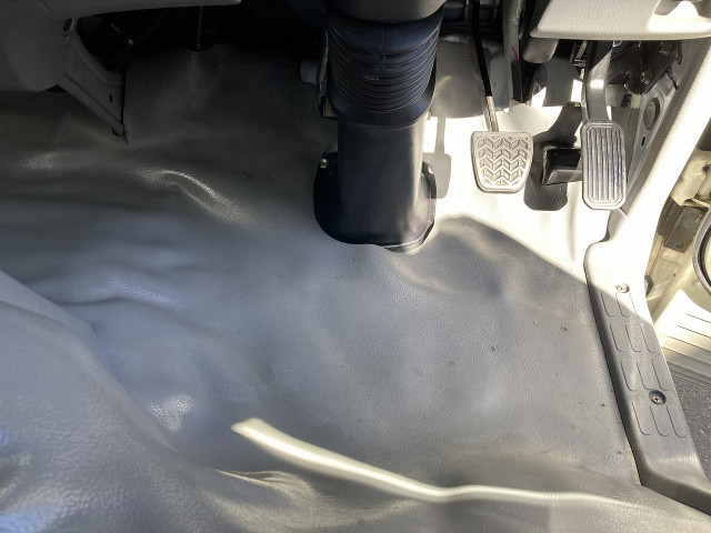 トヨタ トヨエース 小型 バン 2RG-XZU605(103867) 40枚目