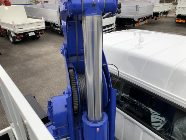 三菱ふそう キャンター 小型 平ボディ（クレーン付） 2PG-FEB90(103869) 16枚目