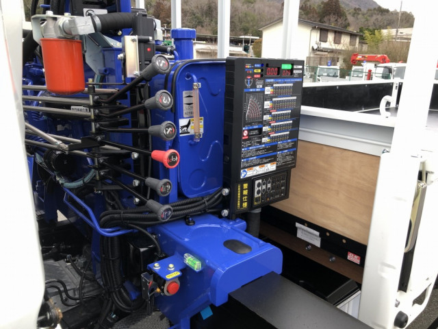 三菱ふそう キャンター 小型 平ボディ（クレーン付） 2PG-FEB90(103869) 19枚目