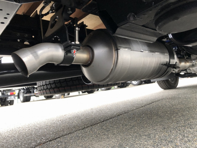 三菱ふそう キャンター 小型 平ボディ（クレーン付） 2PG-FEB90(103869) 34枚目