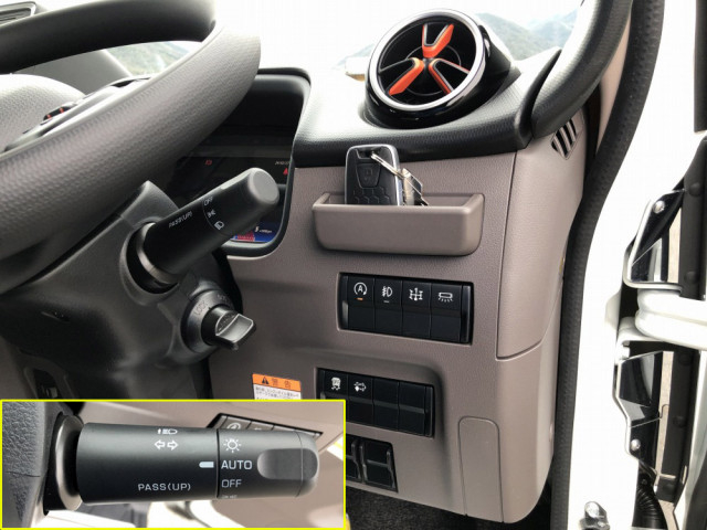 三菱ふそう キャンター 小型 平ボディ（クレーン付） 2PG-FEB90(103869) 38枚目