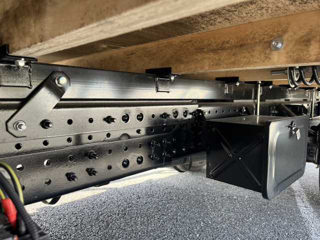 三菱ふそう キャンター 小型 平ボディ（クレーン付） 2RG-FEB80(103870) 21枚目