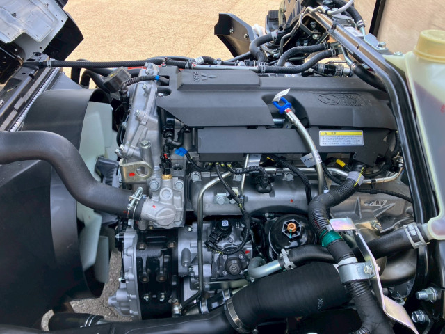 三菱ふそう キャンター 小型 平ボディ 2PG-FEB80(103874) 22枚目