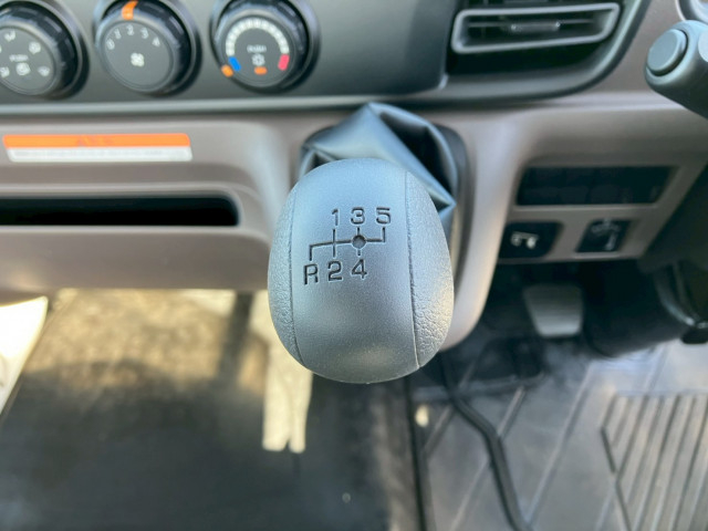 三菱ふそう キャンター 小型 平ボディ 2PG-FEB80(103874) 28枚目