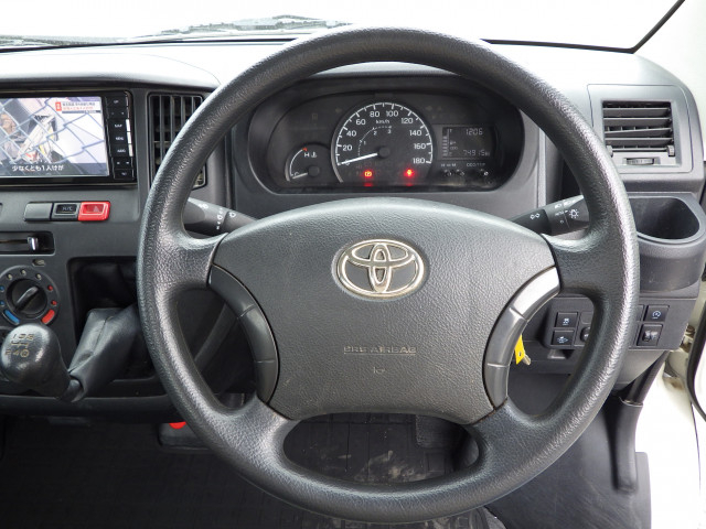 トヨタ タウンエース 小型 平ボディ 5BF-S403U(103875) 16枚目