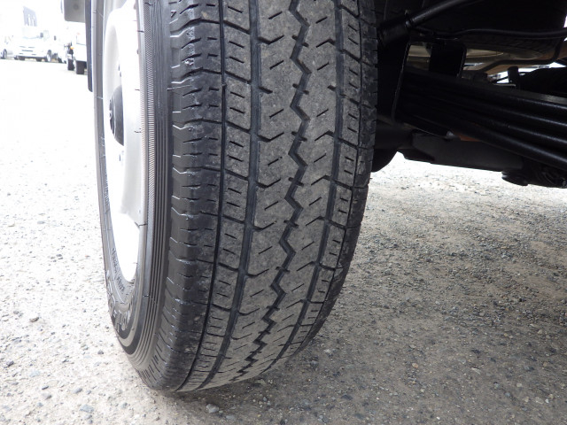 トヨタ タウンエース 小型 平ボディ 5BF-S403U(103875) 30枚目