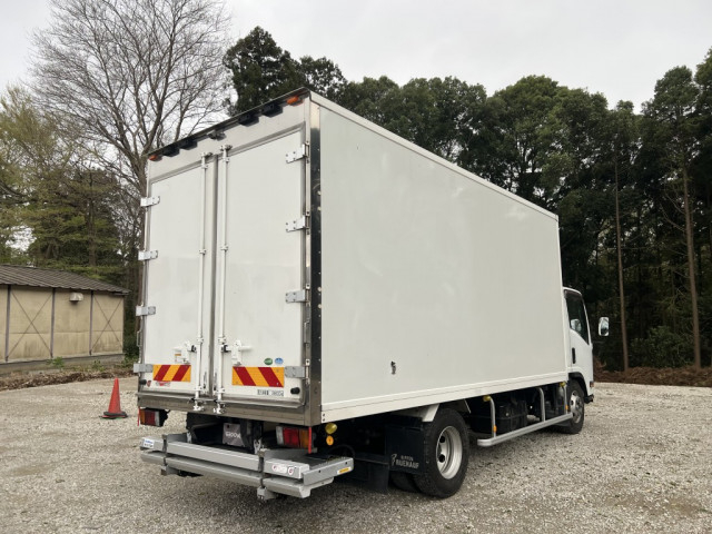 いすゞ エルフ 小型 冷蔵冷凍バン TKG-NPR85YN(103877) 3枚目