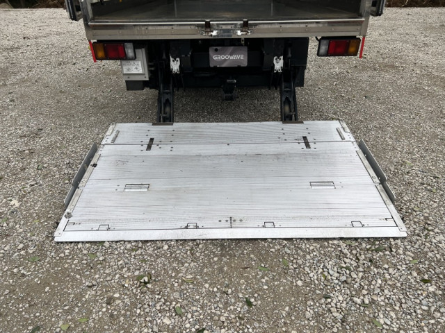 いすゞ エルフ 小型 冷蔵冷凍バン TKG-NPR85YN(103877) 10枚目