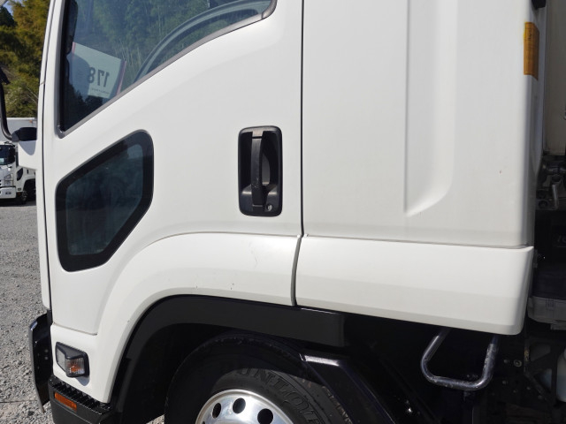 いすゞ フォワード 中型 ウィング 2RG-FRR90T2(103878) 13枚目