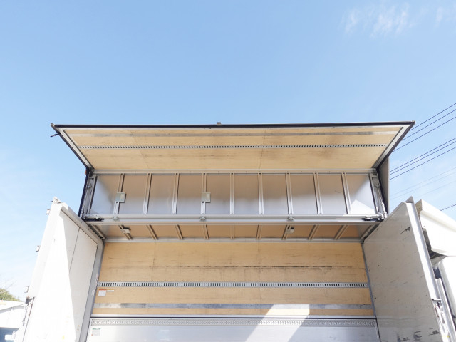 いすゞ フォワード 中型 ウィング 2RG-FRR90T2(103878) 16枚目