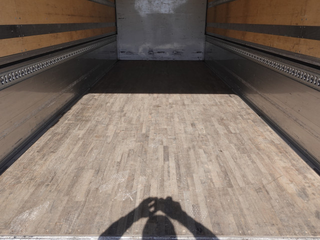 いすゞ フォワード 中型 ウィング 2RG-FRR90T2(103878) 18枚目