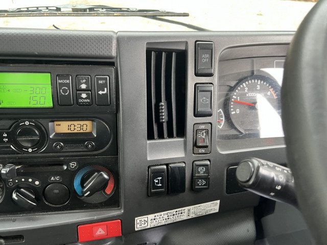 いすゞ エルフ 小型 冷蔵冷凍バン TKG-NPR85YN(103877) 34枚目