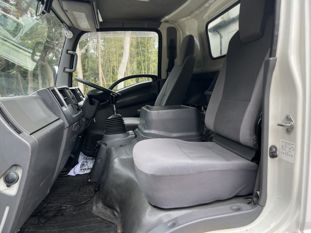 いすゞ エルフ 小型 冷蔵冷凍バン TKG-NPR85YN(103877) 39枚目