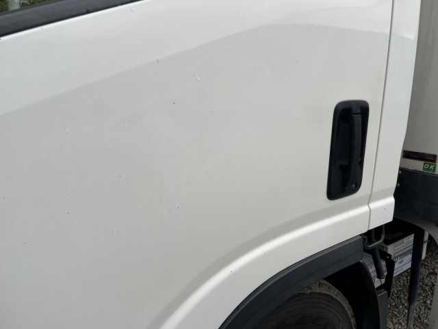 いすゞ エルフ 小型 冷蔵冷凍バン TKG-NPR85YN(103877) 50枚目
