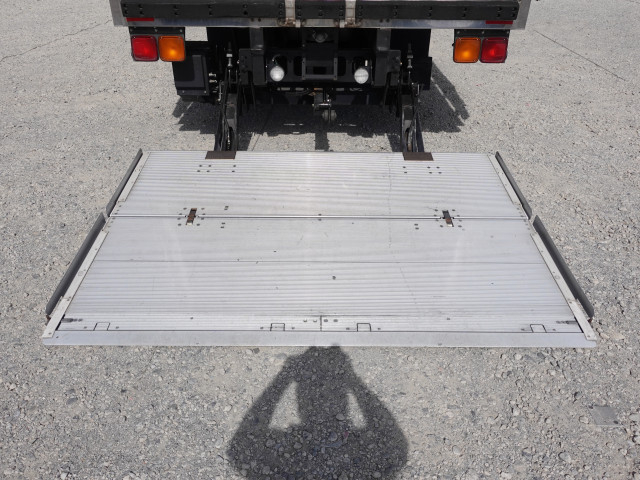 いすゞ フォワード 中型 冷蔵冷凍バン TKG-FRR90T2(103879) 18枚目