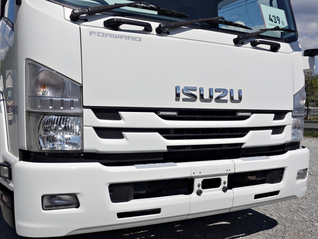 いすゞ フォワード 小型 冷蔵冷凍バン TKG-FRR90T2(103881) 6枚目