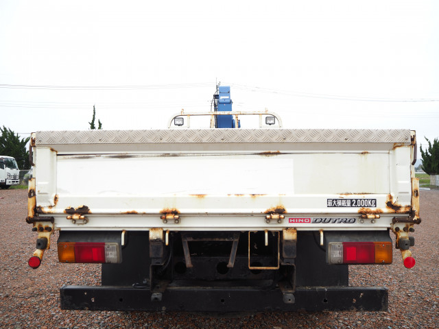 日野 デュトロ 小型 平ボディ（クレーン付） TKG-XZU695M(103885) 4枚目