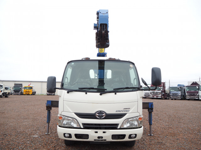 日野 デュトロ 小型 平ボディ（クレーン付） TKG-XZU695M(103885) 8枚目