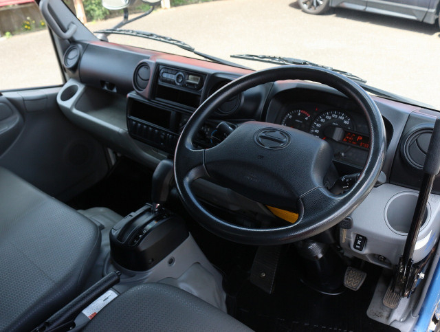 日野 デュトロ 小型 土砂ダンプ TKG-XZU600X(103886) 3枚目