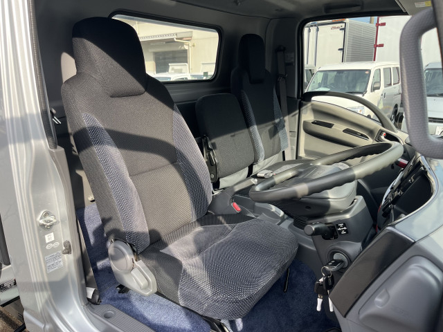 いすゞ エルフ 小型 キャリアカー BKG-NPR85AN(103888) 9枚目