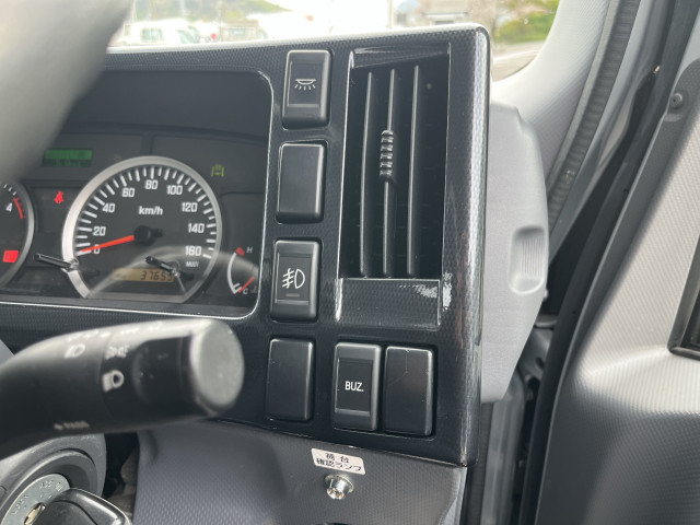 いすゞ エルフ 小型 キャリアカー BKG-NPR85AN(103888) 12枚目