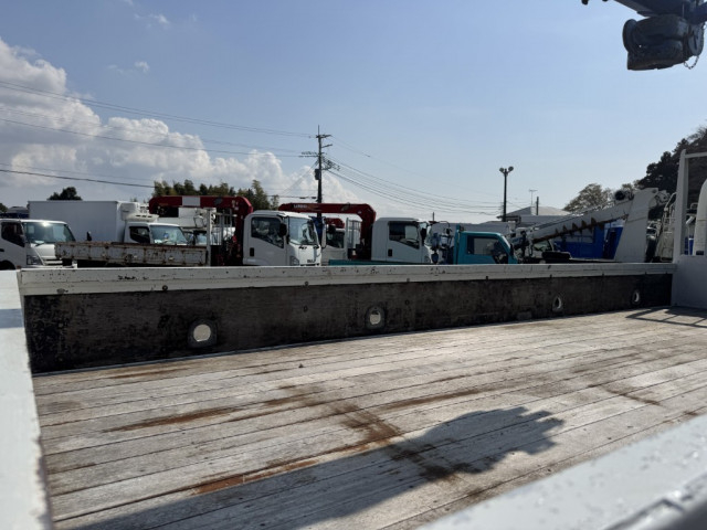 日野 レンジャー 中型 平ボディ（クレーン付） TKG-FC9JKAP(103889) 9枚目