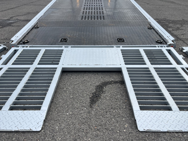 いすゞ エルフ 小型 キャリアカー BKG-NPR85AN(103888) 28枚目