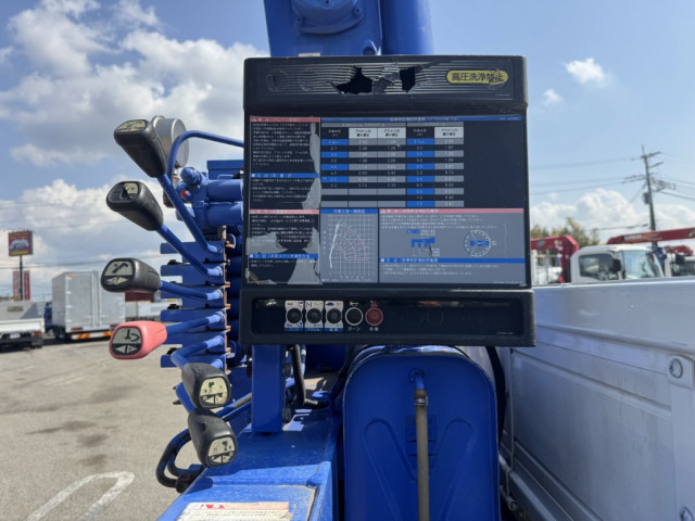 日野 レンジャー 中型 平ボディ（クレーン付） TKG-FC9JKAP(103889) 19枚目