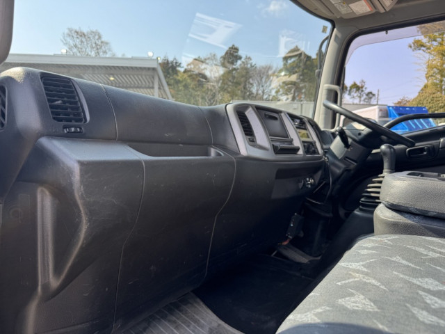 日野 レンジャー 中型 平ボディ（クレーン付） TKG-FC9JKAP(103889) 34枚目