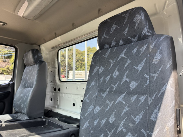 日野 レンジャー 中型 平ボディ（クレーン付） TKG-FC9JKAP(103889) 35枚目