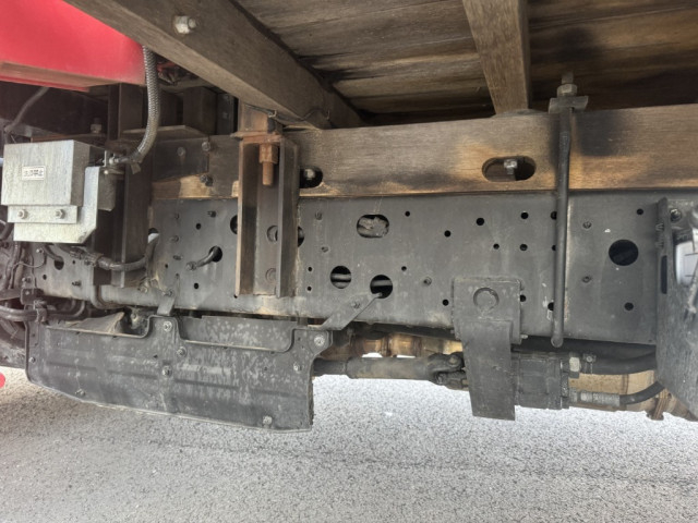 日野 レンジャー 中型 平ボディ（クレーン付） TKG-FD7JLAA(103890) 23枚目