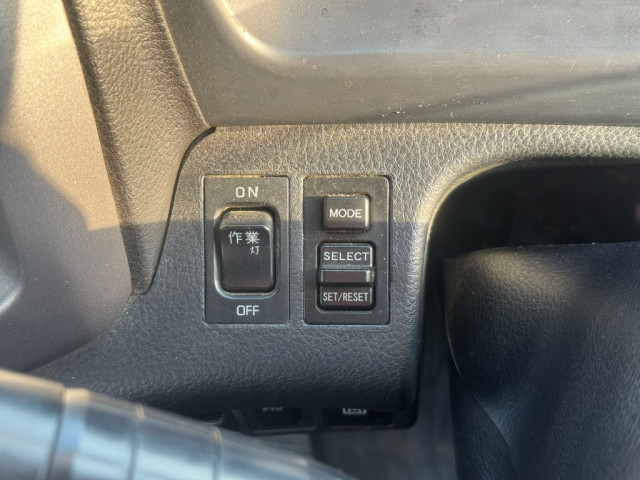 日野 レンジャー 中型 平ボディ（クレーン付） TKG-FD7JLAA(103890) 34枚目