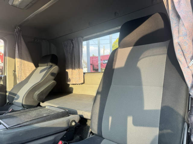 日野 レンジャー 中型 平ボディ（クレーン付） TKG-FD7JLAA(103890) 39枚目
