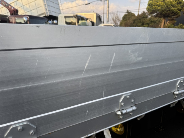 日野 レンジャー 中型 平ボディ（クレーン付） TKG-FD7JLAA(103890) 50枚目