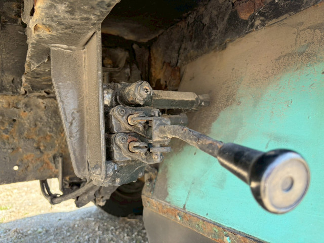 日野 プロフィア 大型 Translation missing: ja.item.body_keijou_enum.body_keijou_carrier_other KC-FW4FWDA(103892) 39枚目