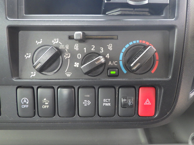 Toyota dyna Small Flat body TPG-XZU710(110900) 12枚目