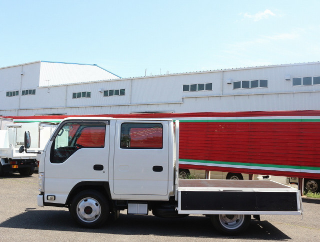 Isuzu elf Small Double cab TRG-NJS85A(103950) 18枚目