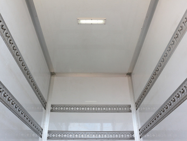 Nissan atlas Small Box body CBF-SQ2F4(103951) 18枚目