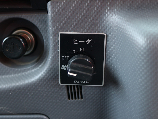 Isuzu elf Small Double cab TRG-NJS85A(103950) 36枚目