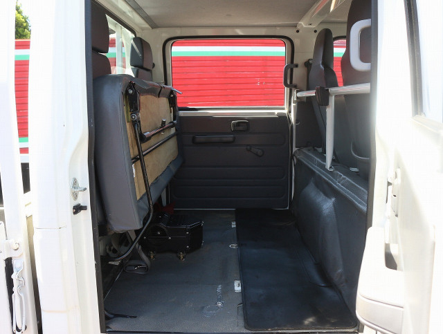 Isuzu elf Small Double cab TRG-NJS85A(103950) 46枚目