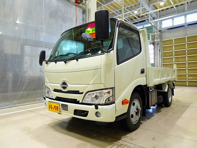 日野 デュトロ 小型 土砂ダンプ 2DG-XZU675T(101255) 1枚目