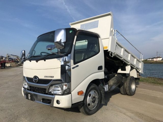 日野 デュトロ 小型 土砂ダンプ TKG-XZU630T(103975) 1枚目