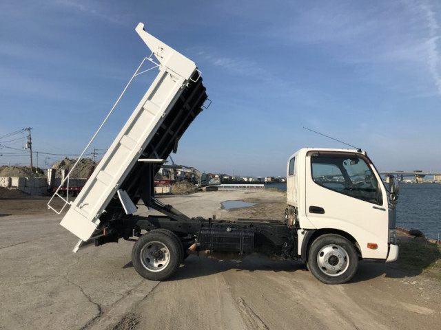 日野 デュトロ 小型 土砂ダンプ TKG-XZU630T(103975) 6枚目