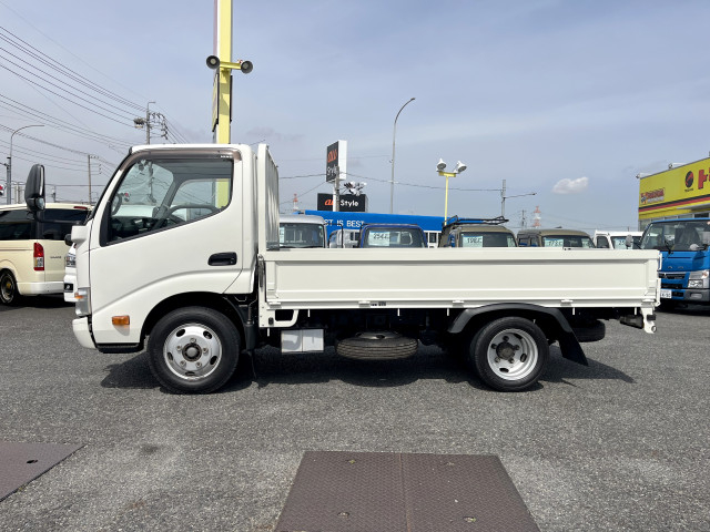 日野 デュトロ 小型 平ボディ TKG-XZC605M(103977) 3枚目