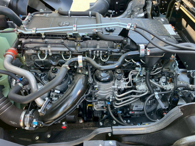 三菱ふそう スーパーグレート 大型 トラクタ 2RG-FP84VER(103978) 13枚目