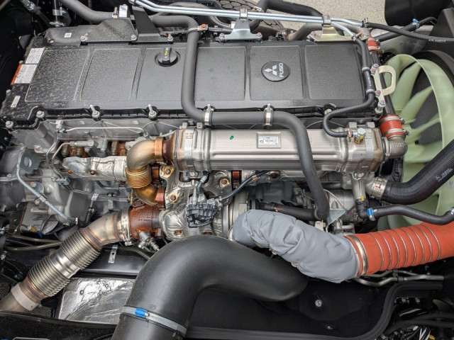 三菱ふそう スーパーグレート 大型 トラクタ 2RG-FP84VDR(103979) 32枚目